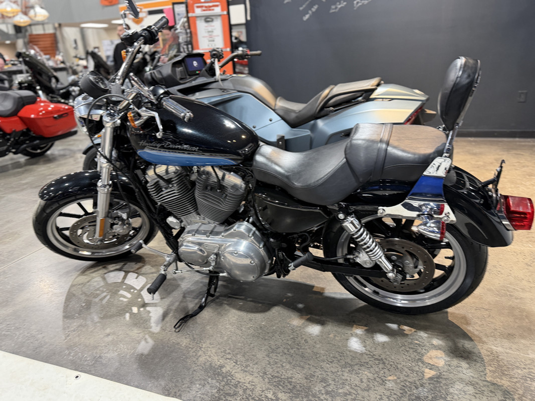 Sportster® 883 SuperLow®