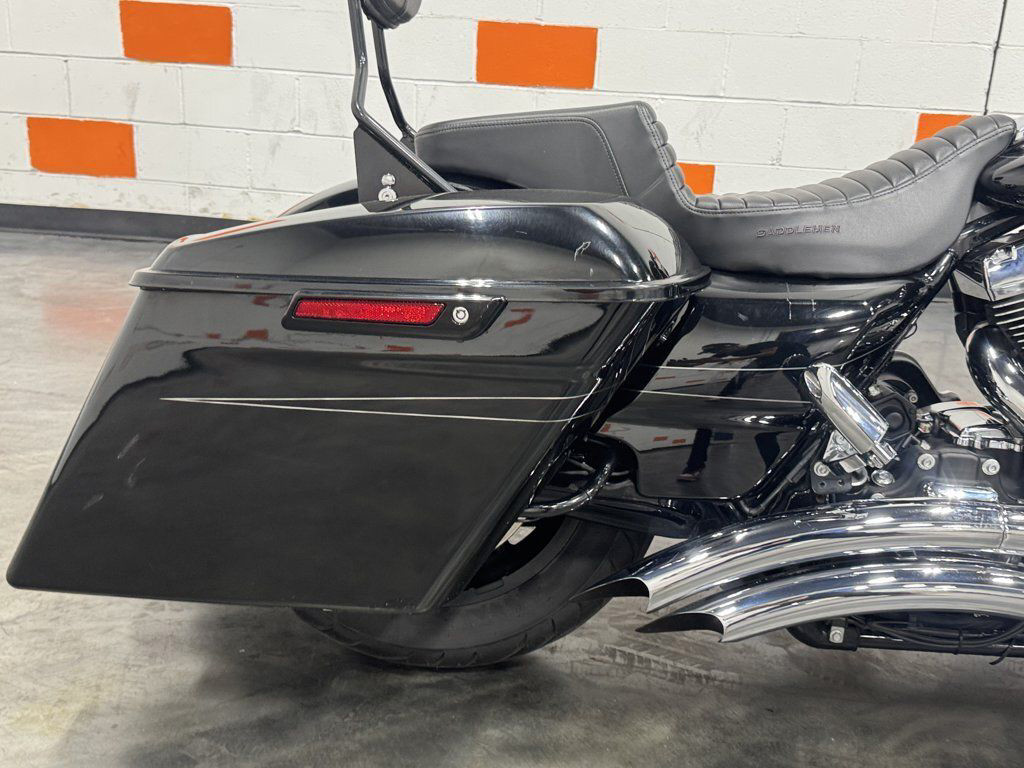 Street Glide®