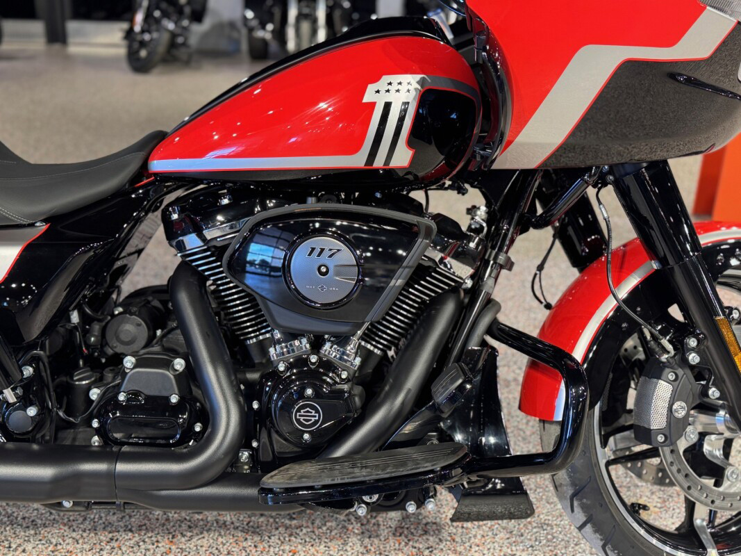 Road Glide®