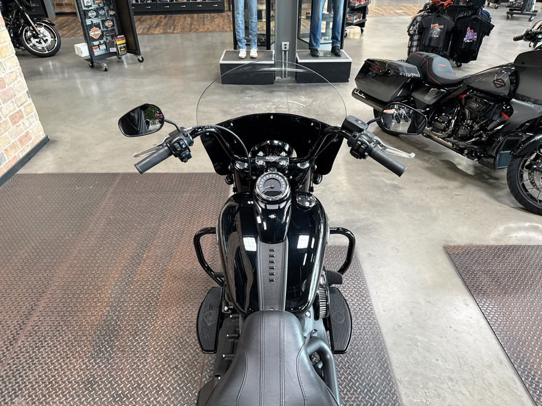 Heritage Classic 114