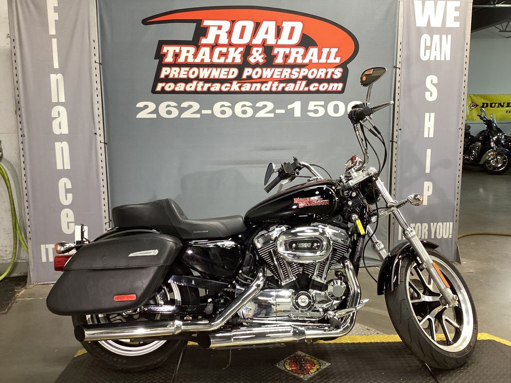 Sportster® SuperLow® 1200T