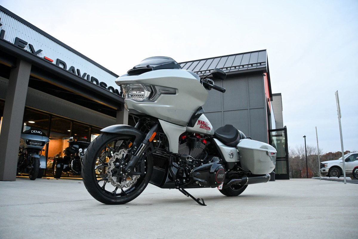CVO® Road Glide® ST