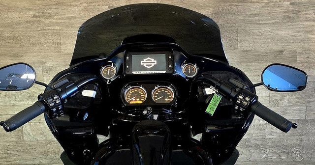 Road Glide® Special