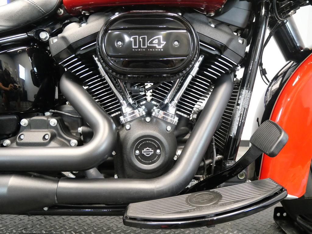 Heritage Classic 114