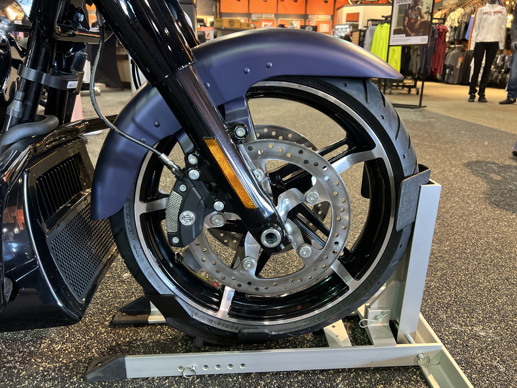 Road Glide®
