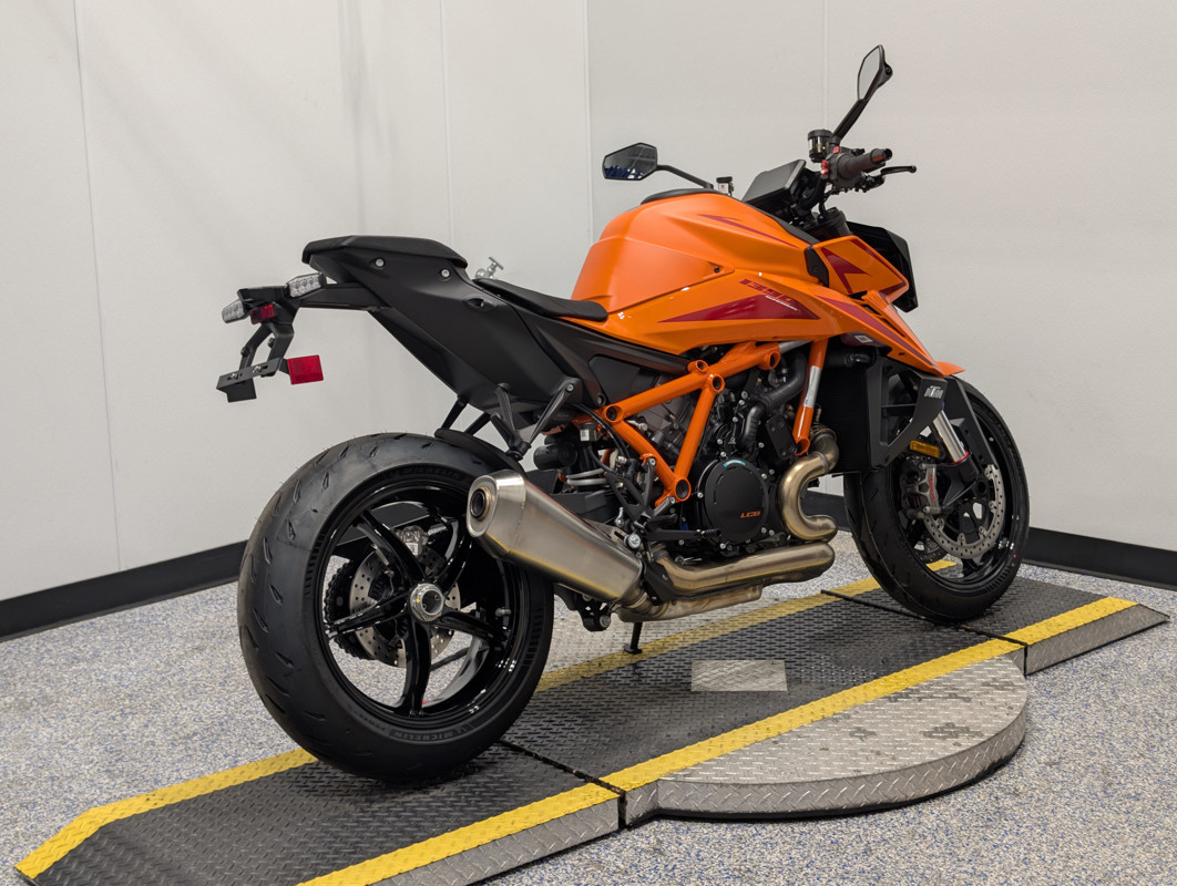 1390 Super Duke R