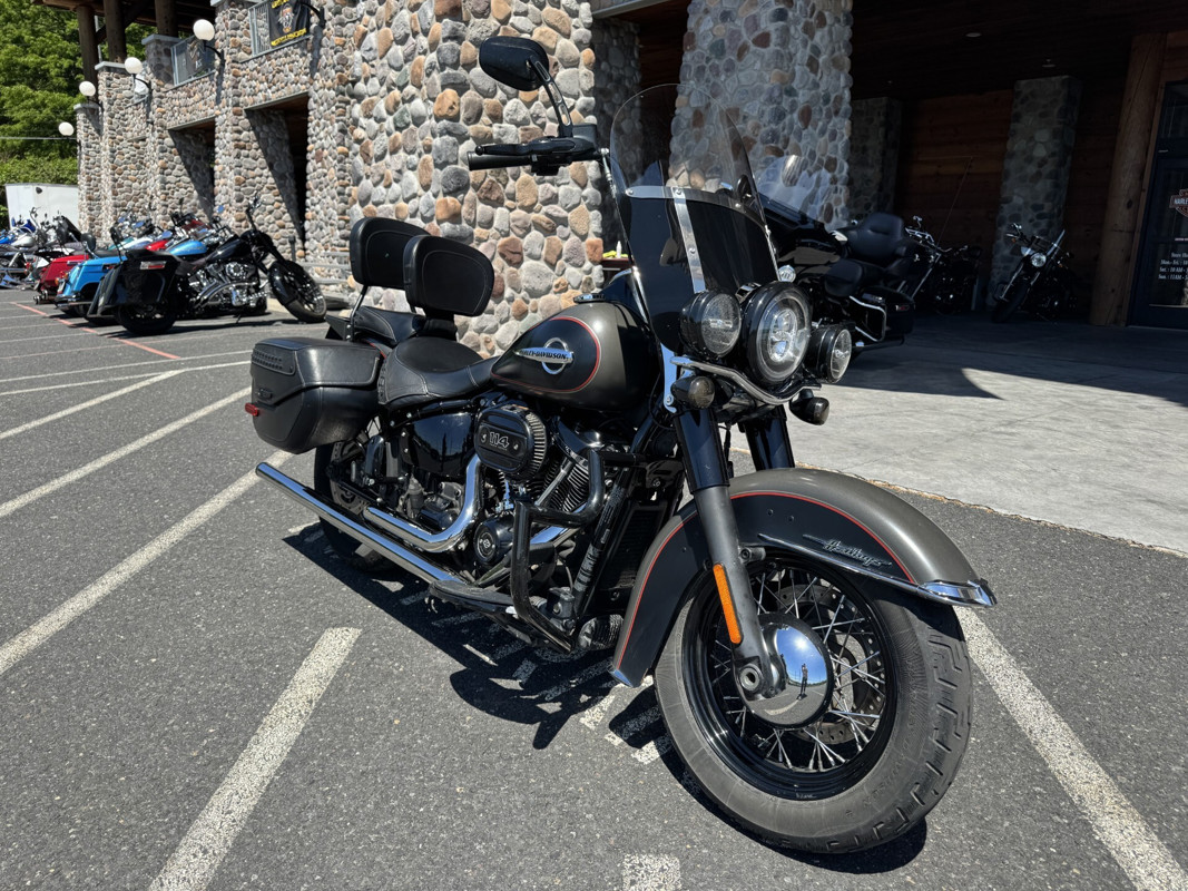 Softail® Heritage Classic 114