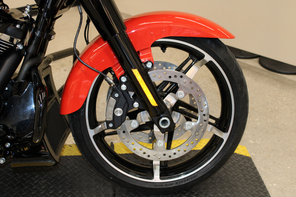 Road Glide®