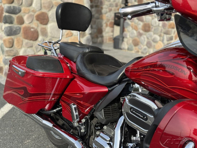CVO® Street Glide®