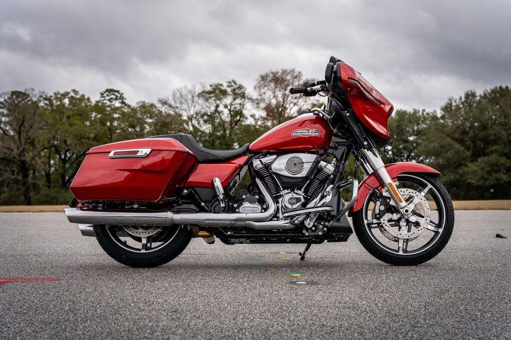 Street Glide®
