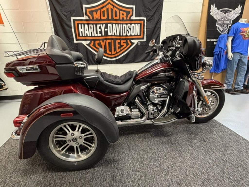 Tri Glide® Ultra Classic®
