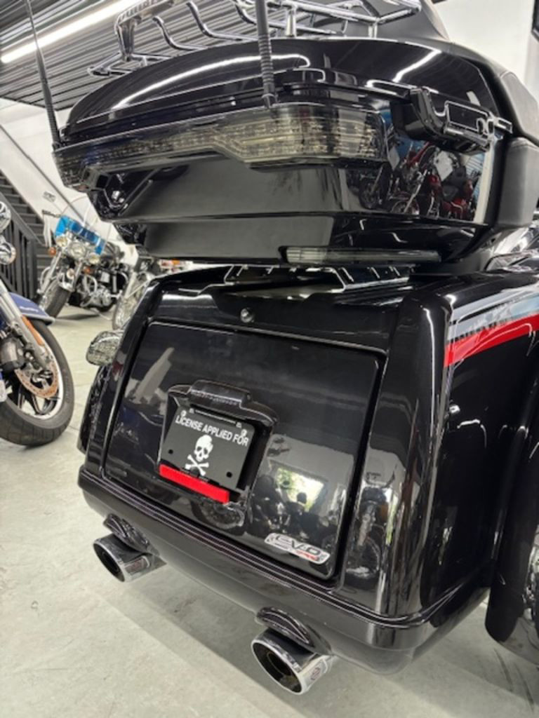 CVO Tri Glide® Ultra