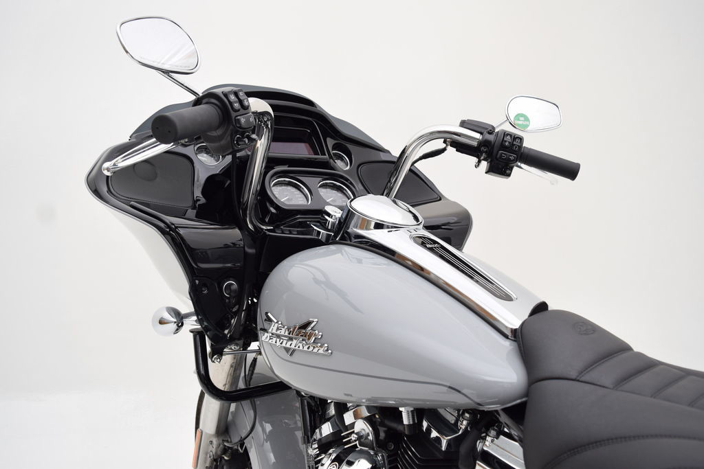 Road Glide® 3