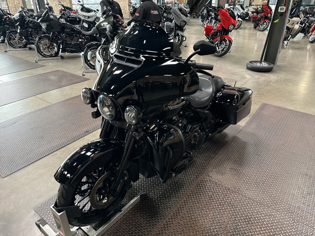 Street Glide® Special