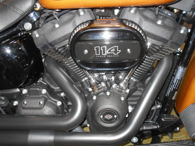 Heritage Classic 114