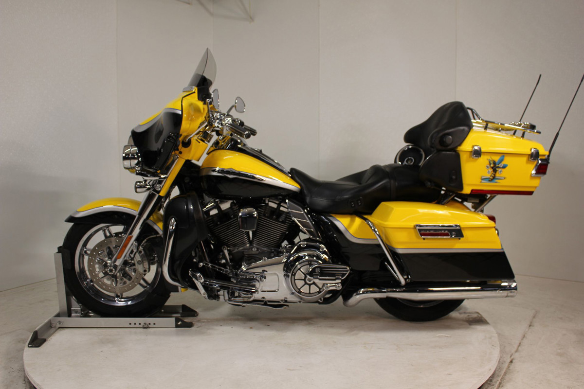 CVO® Ultra Classic® Electra Glide®