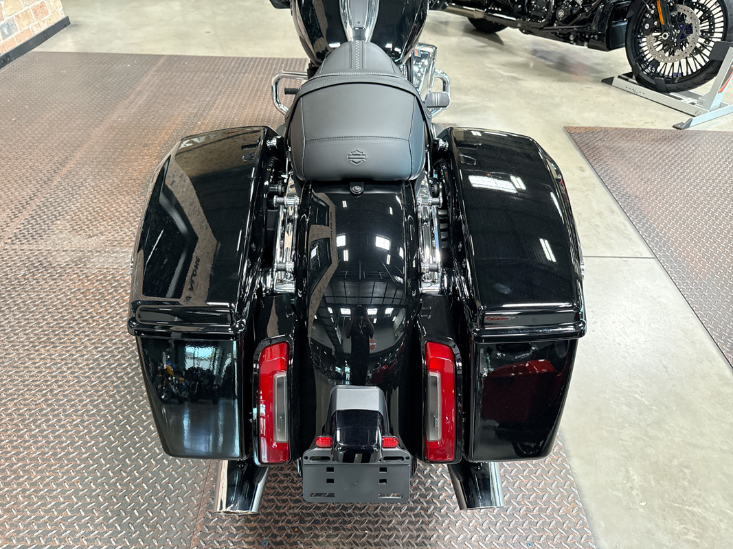 Road Glide®