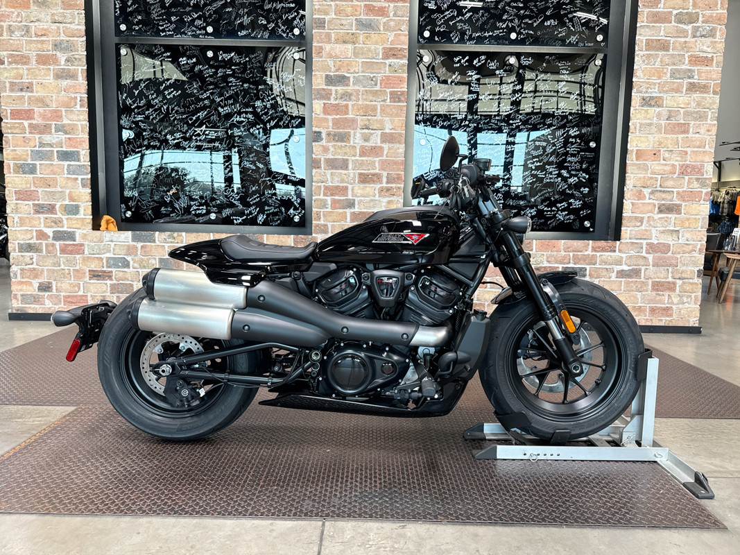 Sportster® S