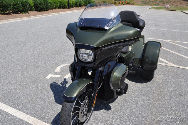Street Glide® 3 Limited