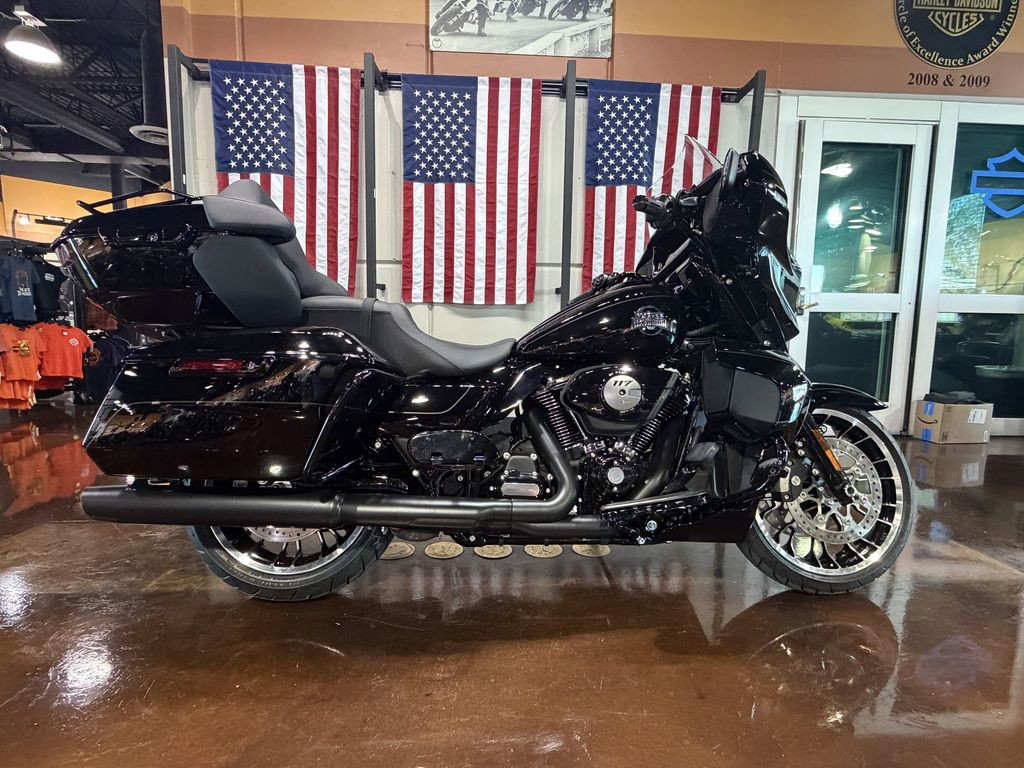 Street Glide® Limited