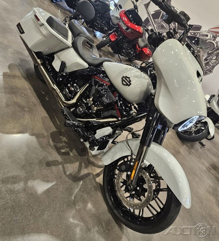 CVO® Street Glide®