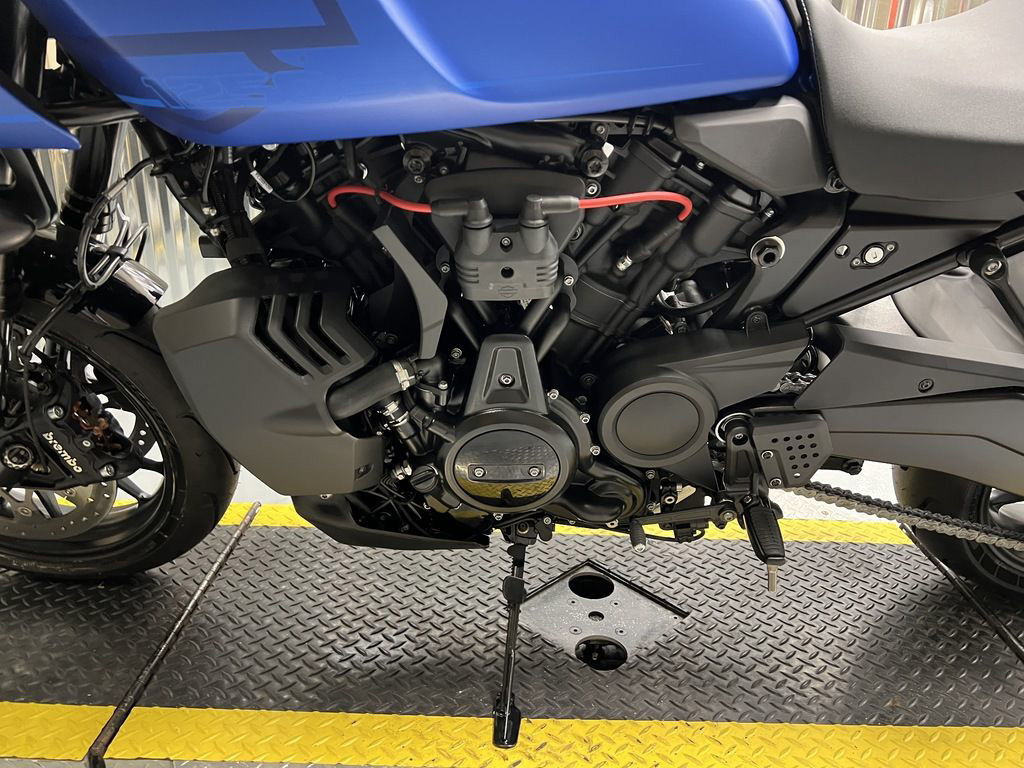 Pan America® 1250 ST
