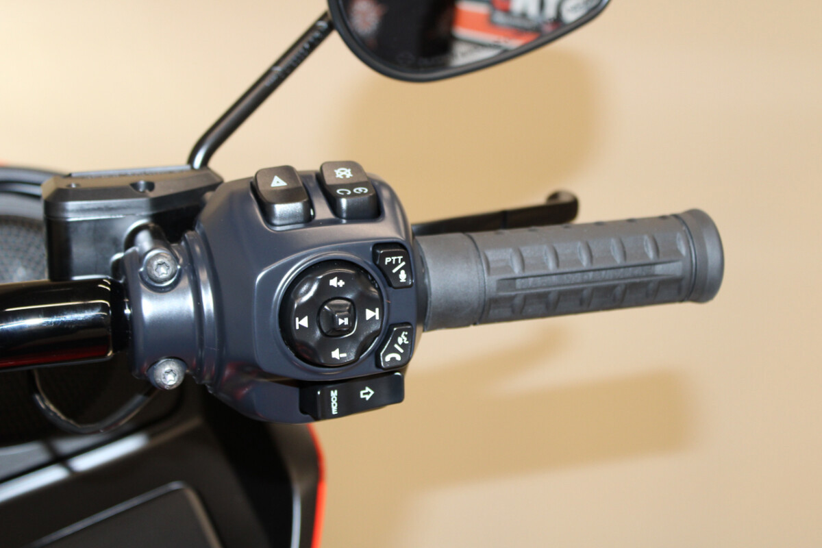 Road Glide®