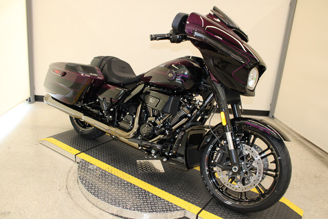 CVO® Street Glide®