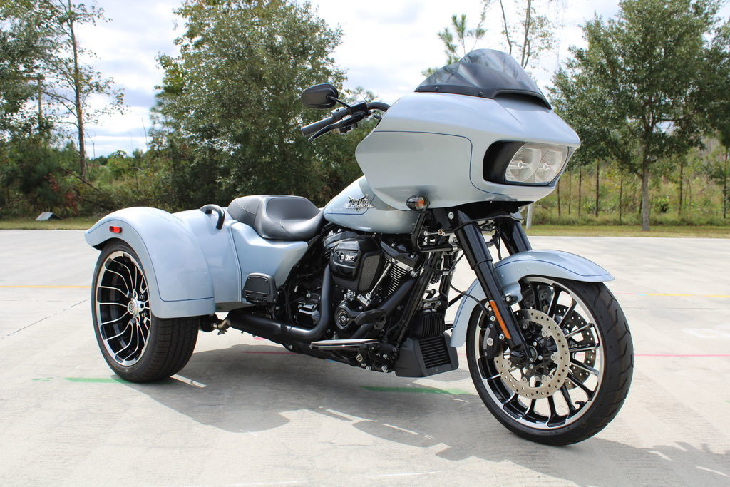Road Glide® 3