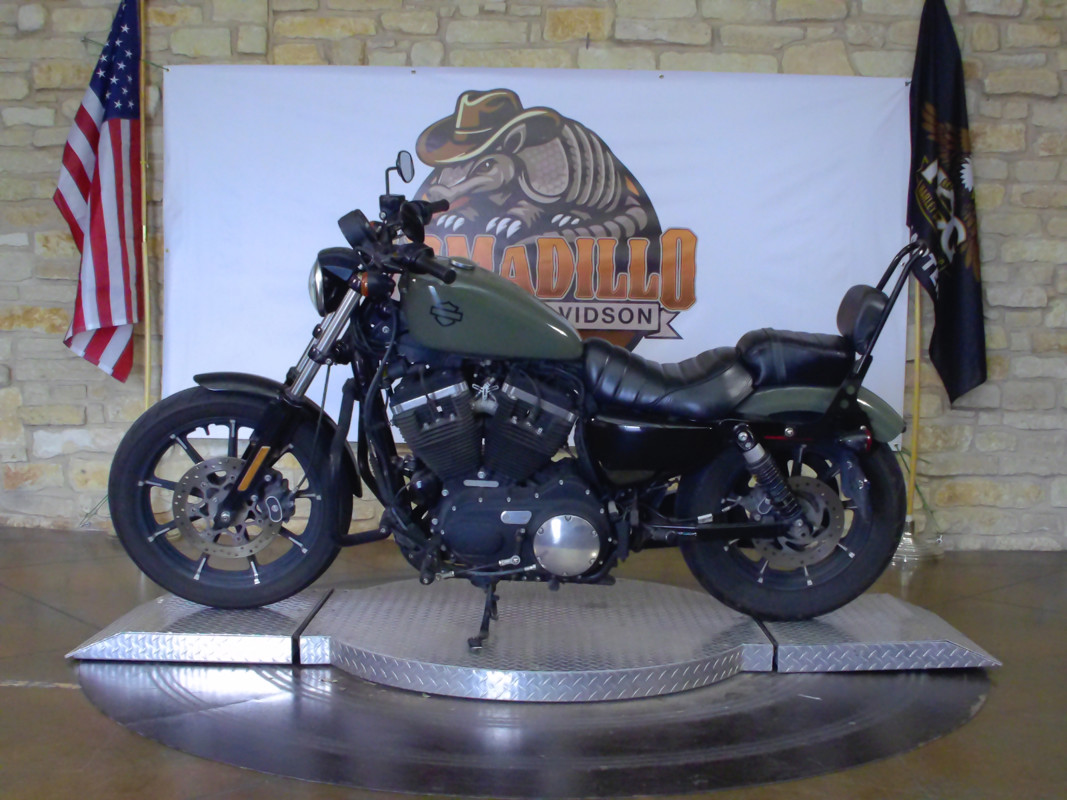 Iron 883®