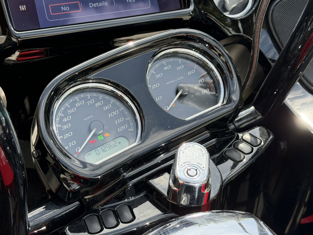 Road Glide® Special
