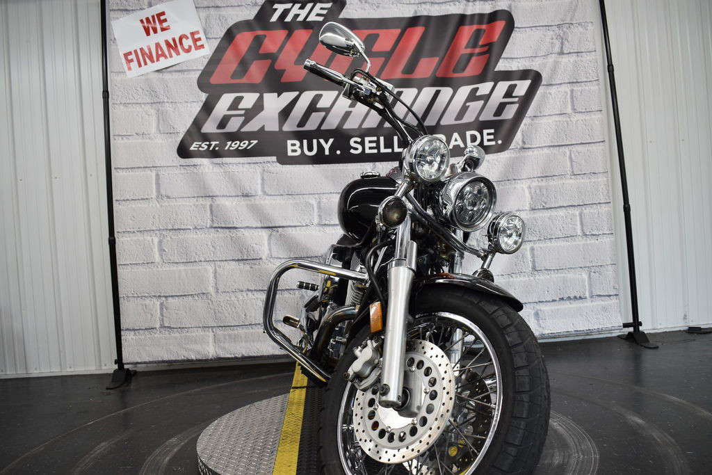 V Star 1100 Custom