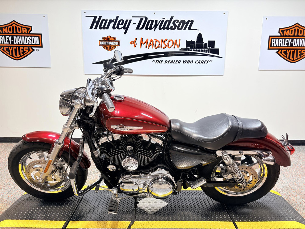 Sportster® 1200 Custom