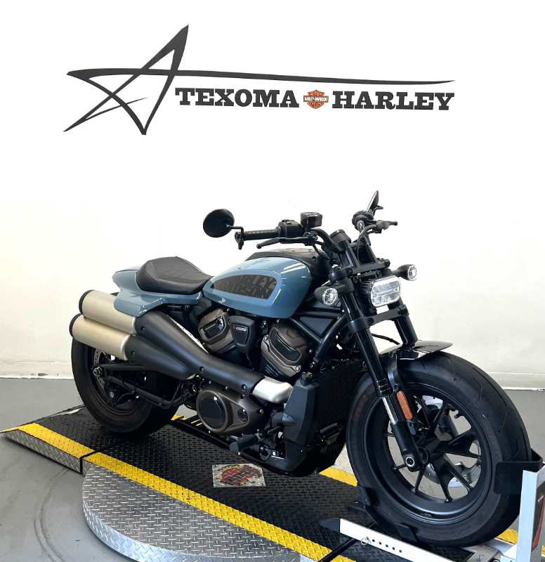 Sportster® S