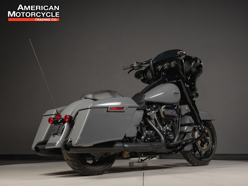 Street Glide® Special