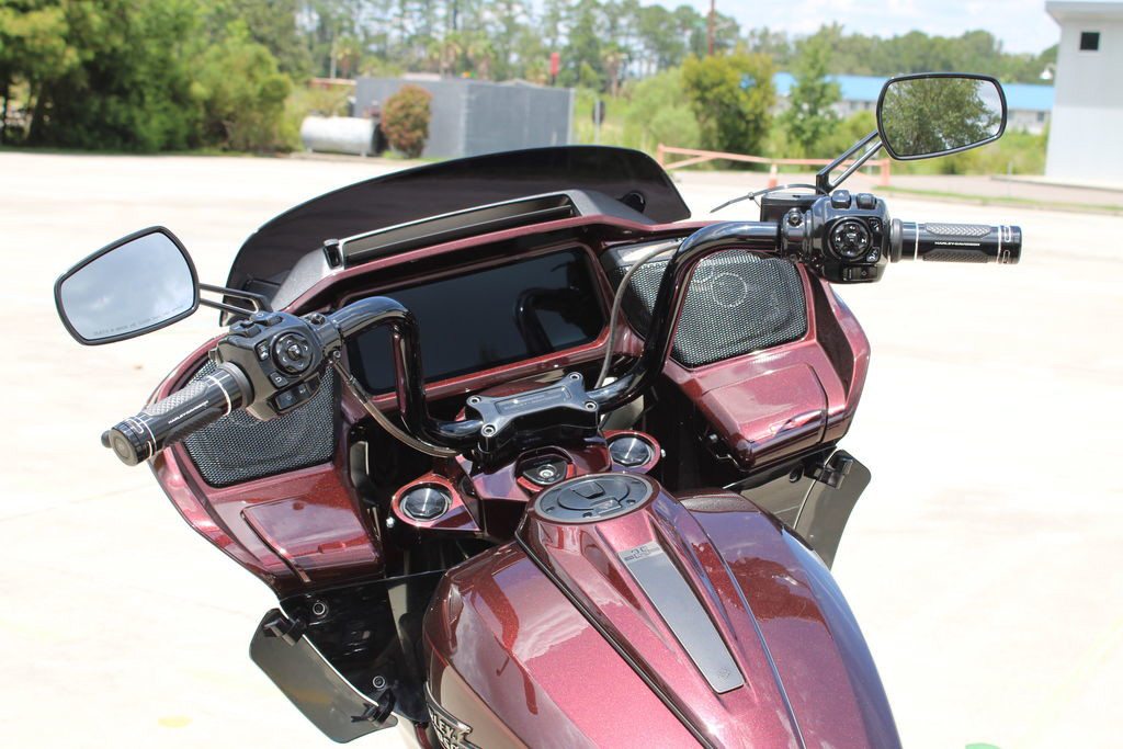 CVO® Road Glide®