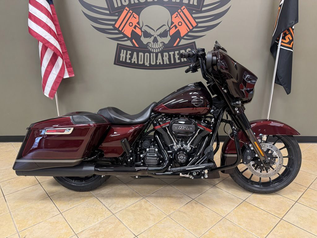 CVO® Street Glide®