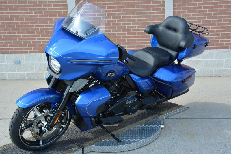 Street Glide® Ultra