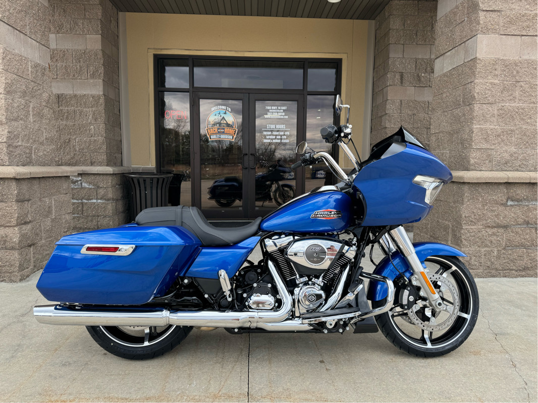 Road Glide®