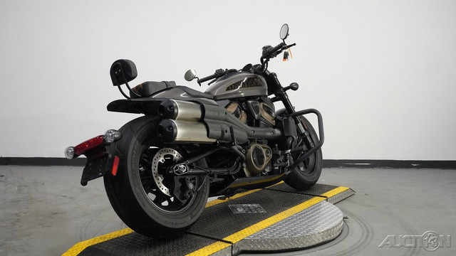 Sportster® S