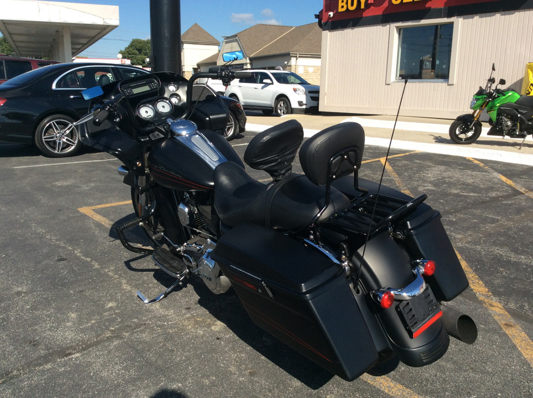 Road Glide® Custom