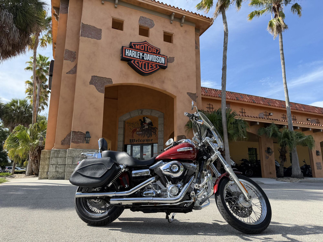 Dyna® Super Glide® Custom