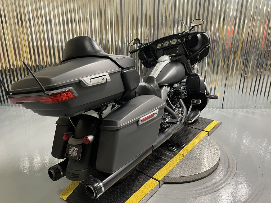 Street Glide® Special