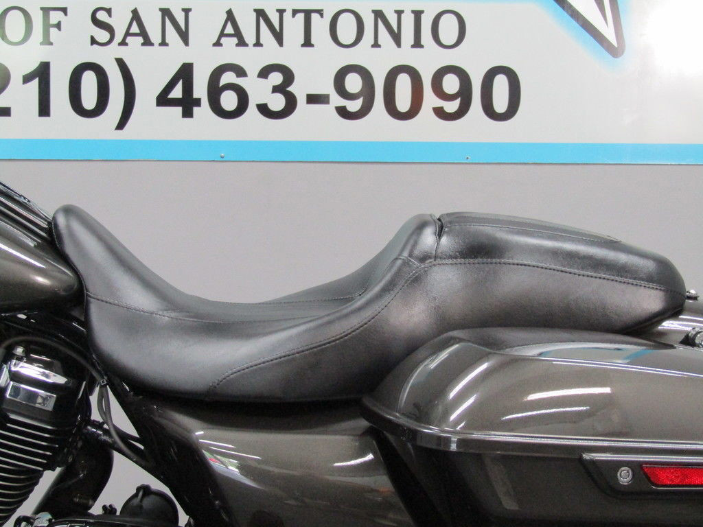 Street Glide® Special