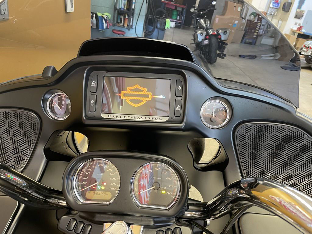 Road Glide® Ultra