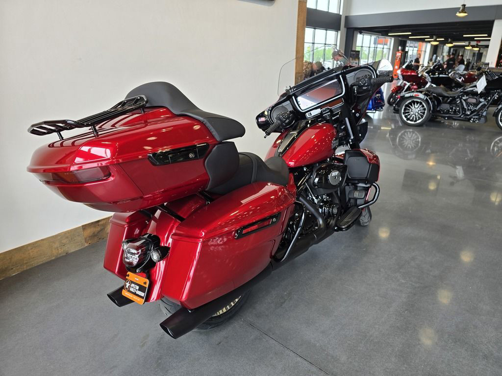 Street Glide® Limited