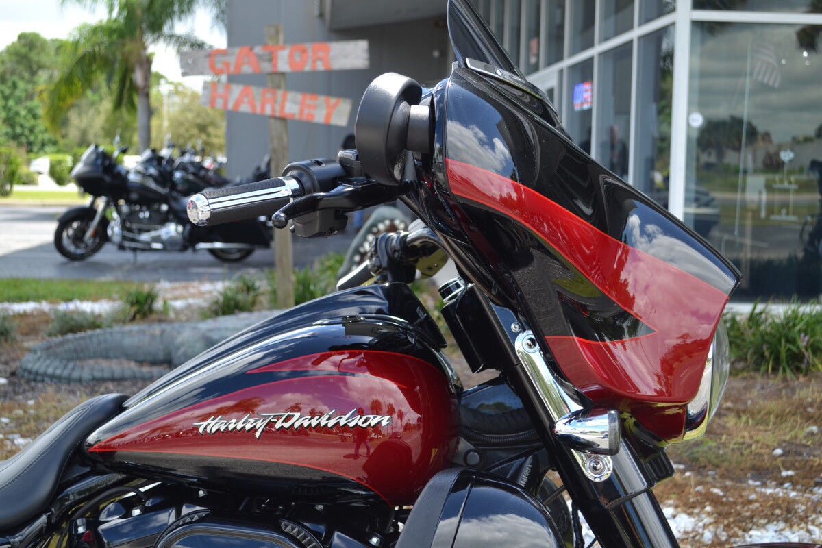 CVO® Street Glide®
