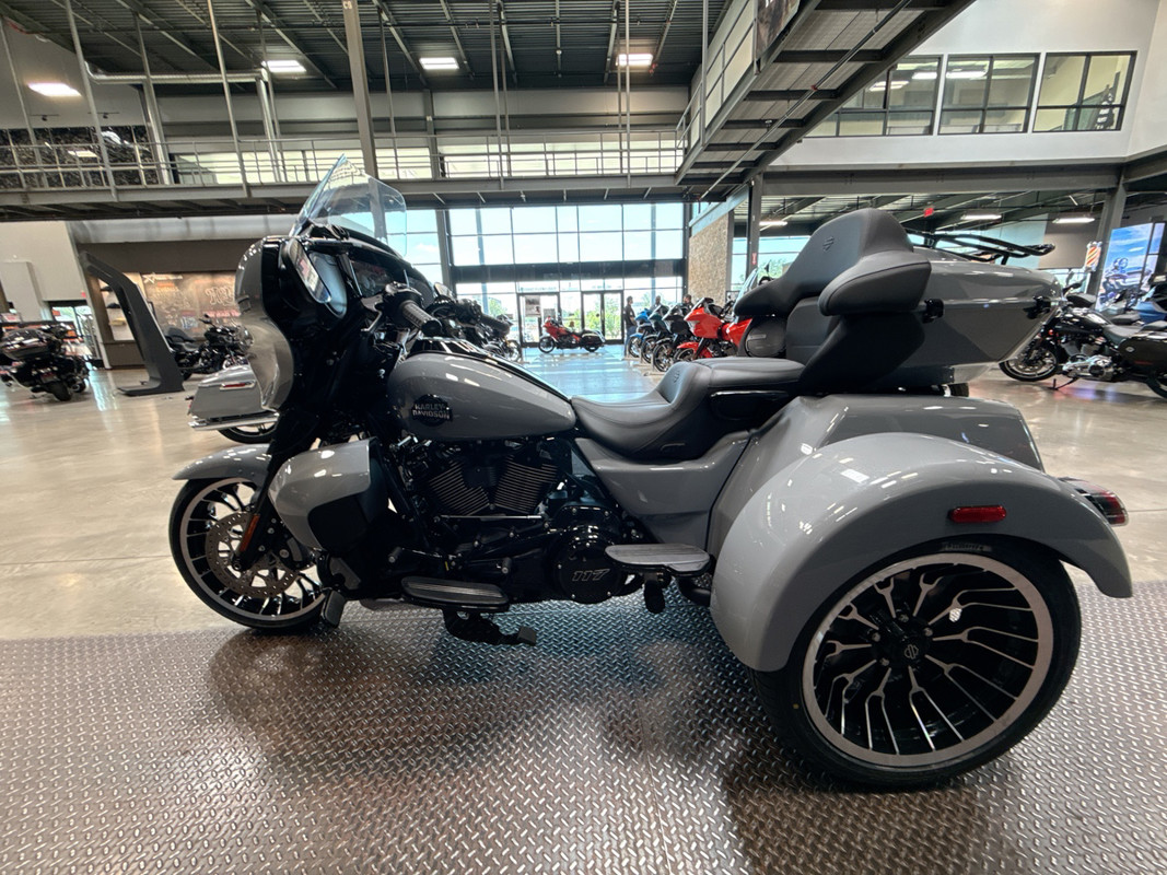 Street Glide® 3 Limited
