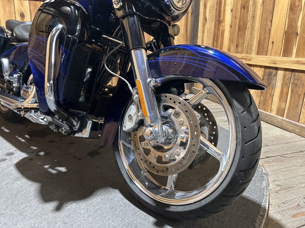 CVO® Street Glide®