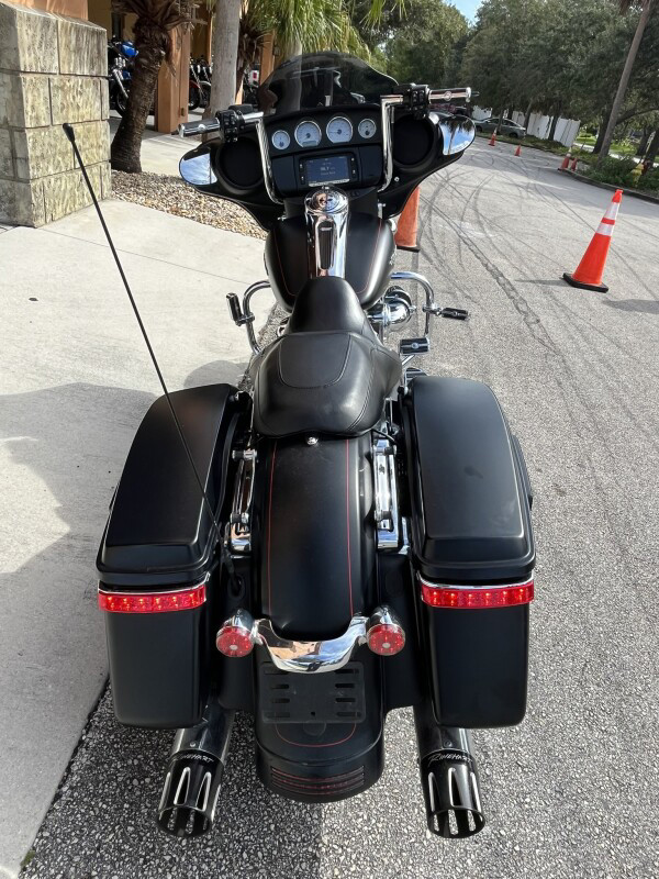 Street Glide® Special